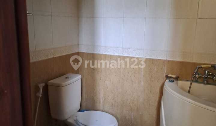 Best Location! Rumah Modern Strategis Sayap Dago Kota Bandung 2