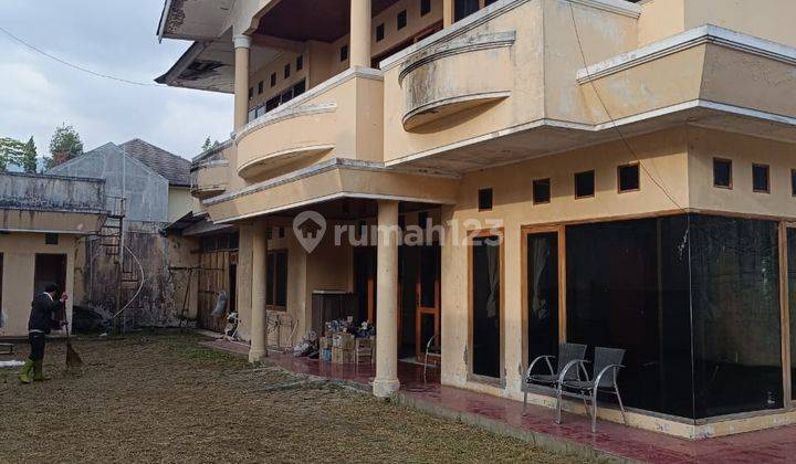 Rumah Villa 2 Lantai Unfurnished SHM di Komplek Graha Puspa , Bandung 1