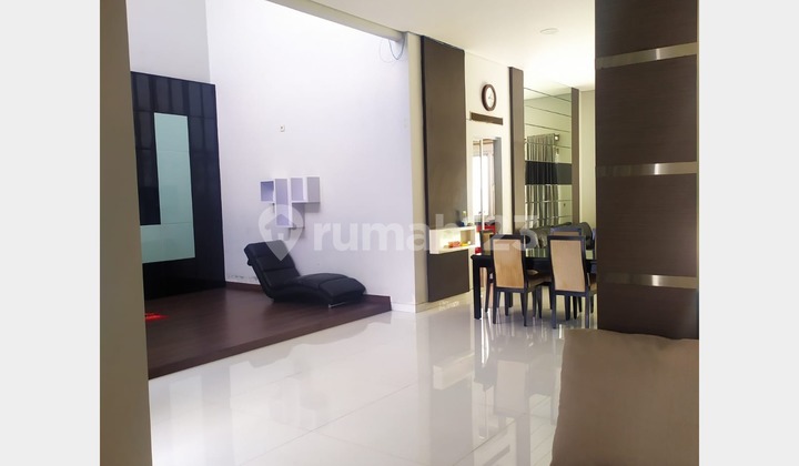 Rumah Dago Resort Modern Eksklusif Strategis ke Kota Bandung  2