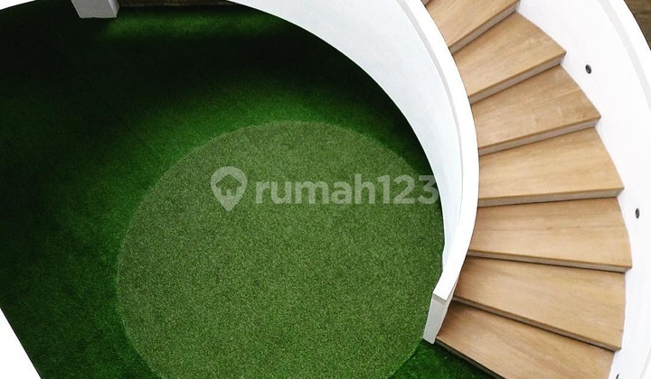 FOR SALE LUX BUILDING DR. OTTEN CIPAGANTI BANDUNG CITY