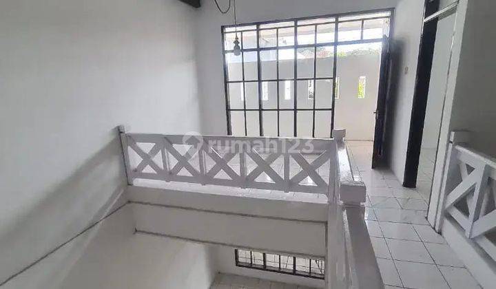 Dekat Tsm Rumah 2 Lantai SHM di Komplek Turangga , Kota Bandung 2