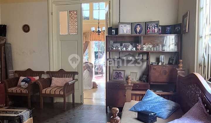 Dijual Rumah Heritage Asli Belanda di Gatot Subroto Bandung 2