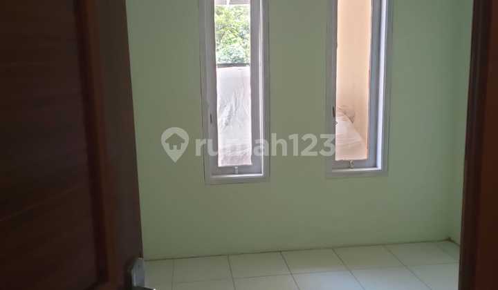 RUMAH STRATEGIS BUMI ORANGE DEKAT TOL CILEUNYI BANDUNG 2