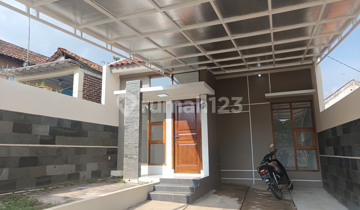 House Near Campus Cileunyi East Bandung 2