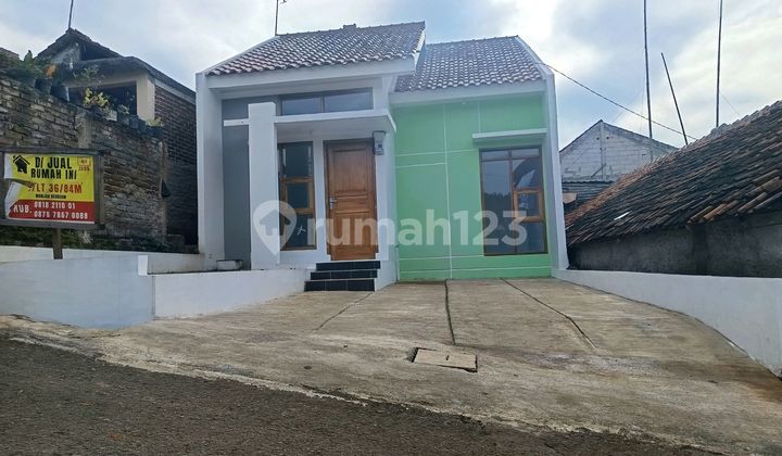 Strategic Roadside House 2