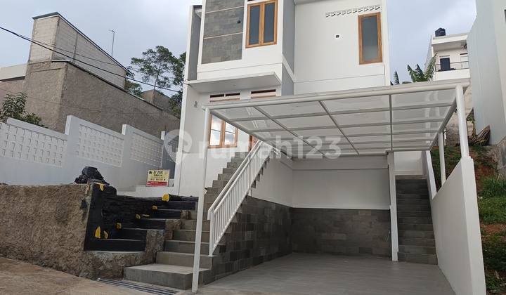 Affordable Luxury House Near Cibiru Bandung
