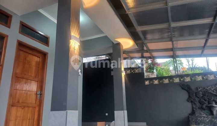 Affordable Luxury House by the Roadside 2