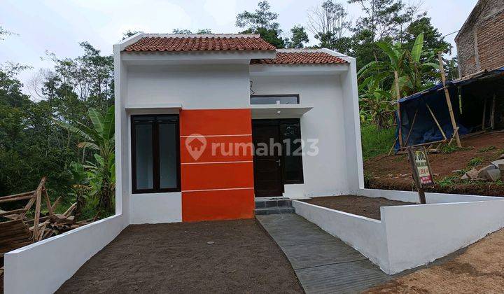 Rumah Minimalis Dekat Gerbang Tol Cileunyi 2