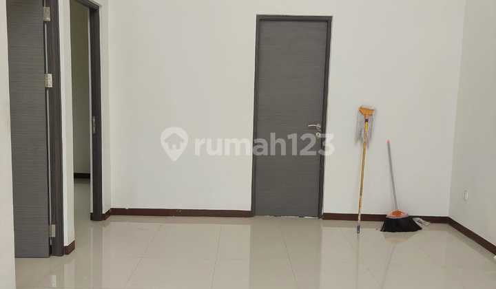 Sell Cheap House West Semarang Flood-Free Ready to Occupy 2