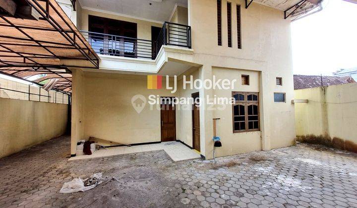 Dijual Rumah Besar Di Jalan Raya Imam Bonjol Salatiga 11.458 mrt  2