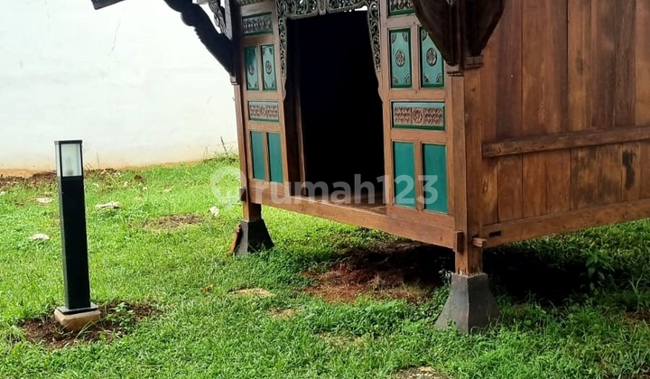 Ready-to-live furnished townhouse for sale in Ivy Park BSB, Citraland, Mijen, West Semarang (12.302-MRT) 2