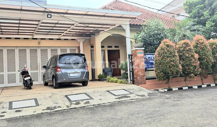 Rumah Bagus Di Taman Bukit Cireundeu Tangsel 2