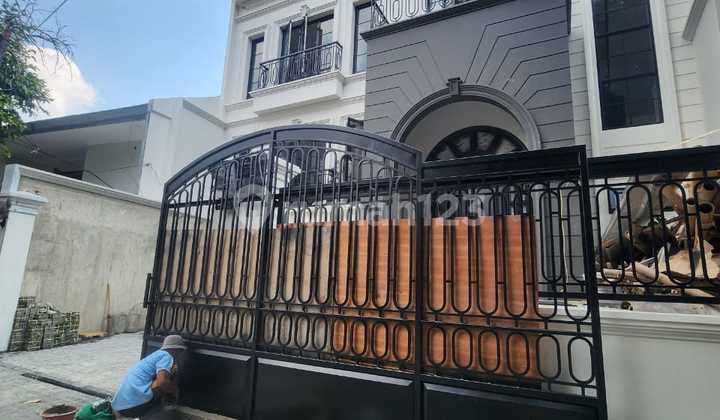 Brand New House In Good Kebayoran 2