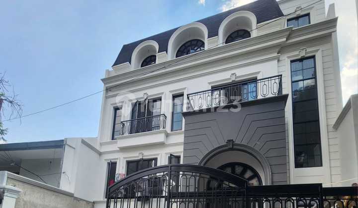 Rumah Brandnew Di Kebayoran Bagus