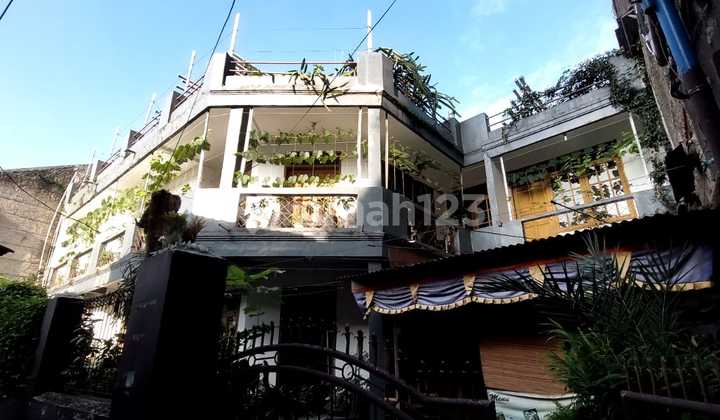 Well-Maintained Nice House In Ciateul Bdg