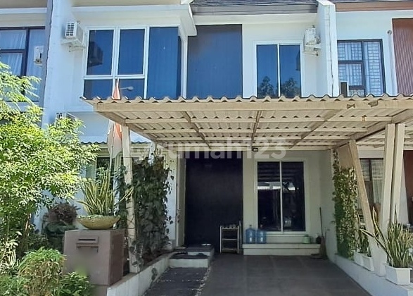 Nice House In Cinere