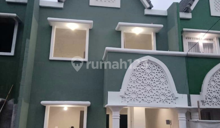 Moroccan Touch Style House Bekasi. Moroccan Touch Style House Bekasi.