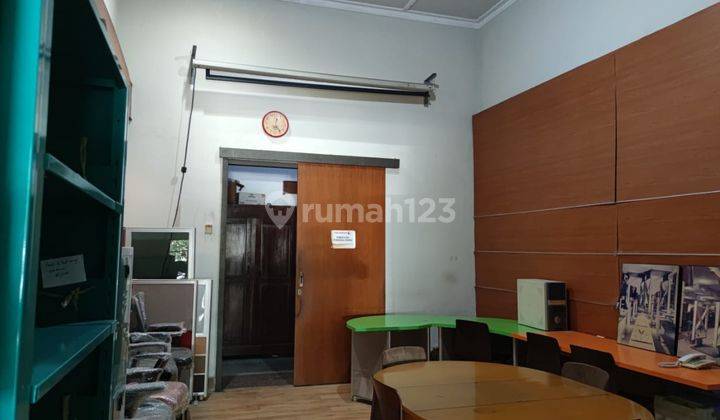 Ric.a204 Jual Rumah Area Bawean Pusat Kota Cocok Untuk Usaha Maupun Tempat Tinggal Prospek Bagus 2