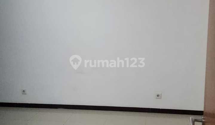 2BR GreenBay Seaview Apartment 2