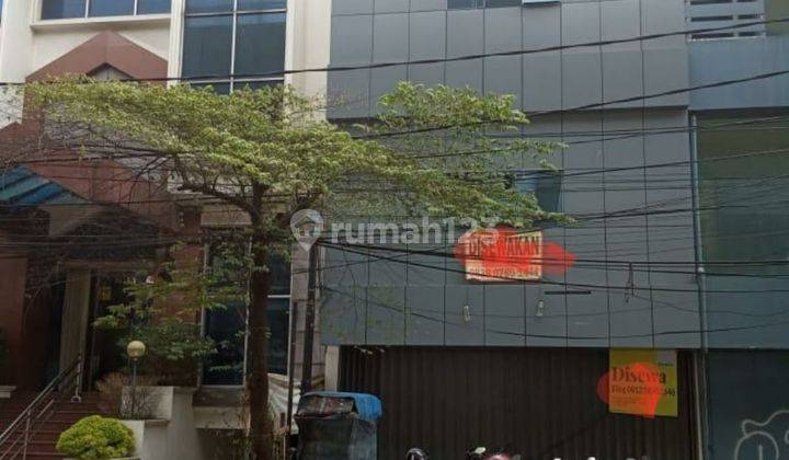Ruko di Panglima Polim, Jakarta Selatan 270 m Baru SHM 4