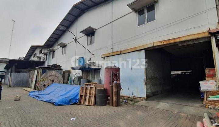 Gudang Masuk Container 40ft di Bitung, Tangerang 3.700m Bagus HGB