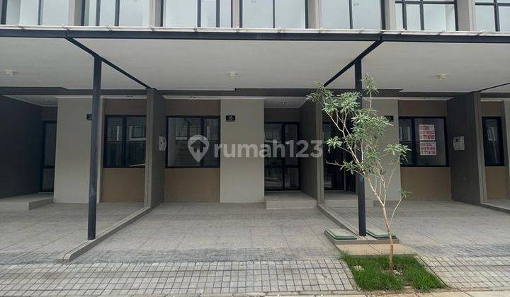 Rumah 2 Lantai Milenial Pik2 Cluster Baltimore Semi Furnished SHM 1