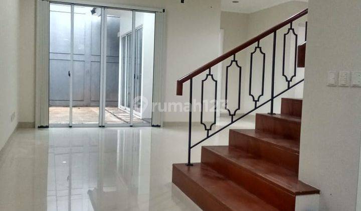 Rumah 2 Lantai Greenwich Bsd Ukuran 8x20 Unfurnished SHM  1