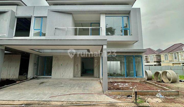 Rumah 2 Lantai Bagus Unfurnished SHM di Gading Serpong, Tangerang 1