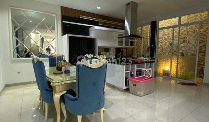 Rumah 2 Lantai Green Lake City Semi Furnished Bagus Ukuran 8x18  2