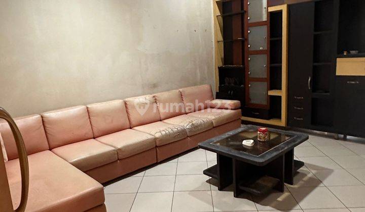 Rumah2 Lantai Pik Bgm Ukuruan 8x18 Semi Furnished SHM  2