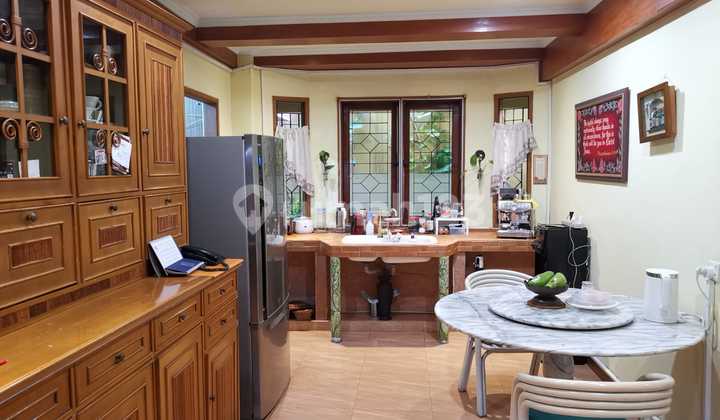 NICE AND TIDY HOUSE IN MUARA KARANG 2