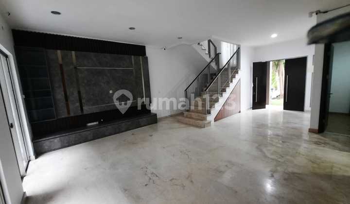 Disewakan Rumah Golf Island Cluster Violin