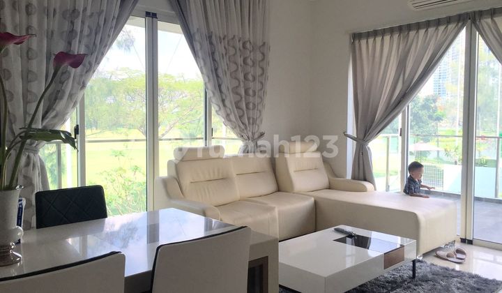 Nice Golf Residence Kemayoran House with Golf View Nice Golf Residence Kemayoran House with Golf View