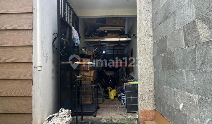 Nice House SHM Cirendeu, South Jakarta 2