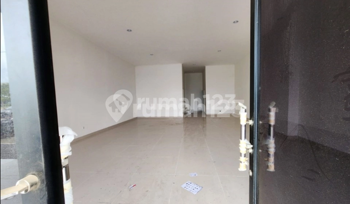 Soho Rodeo Drive 3-Storey Shop House 8X15 at Ebony Island PIK2 2