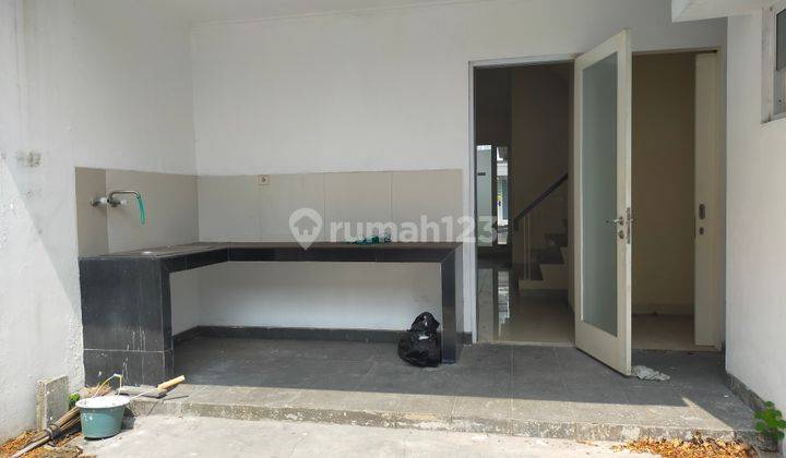 Rumah green lake city Amerika latin UK 6x18 ada AC unit rapi terawat  5