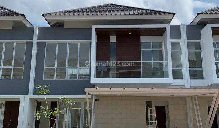 super bagus rumah di Metland Puri riviera UK 10x18 SHM  1