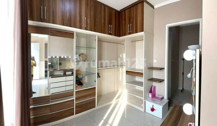 Beautiful house in Graha Raya cluster Fortune Belleza Tangerang 2