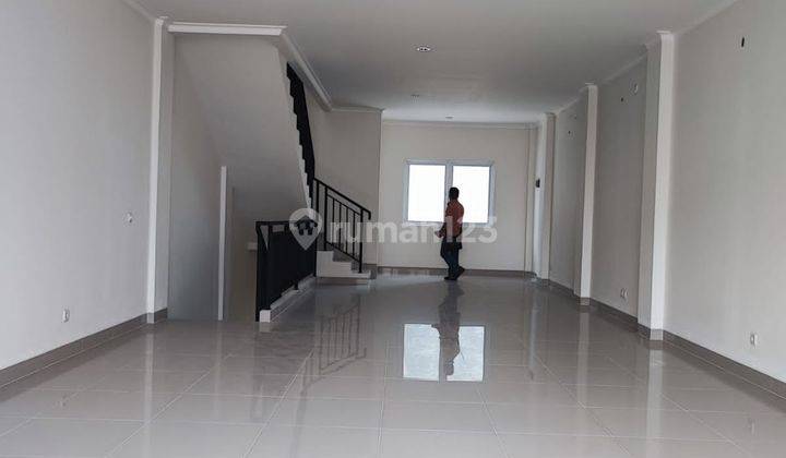 Ruko gandeng 2 UK 10x29 m2 di jln raya raden saleh karang tengah luas 250m2:3 lantai tangerang  5
