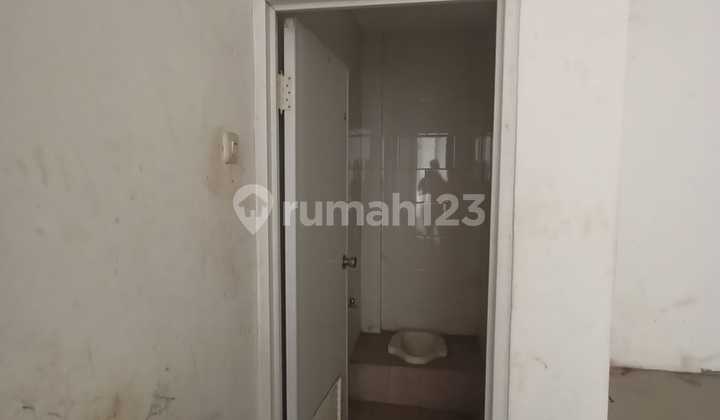 Gudang industrial kota tangerang UK 12x45 2 lantai Ada office kontener 40 feet  20