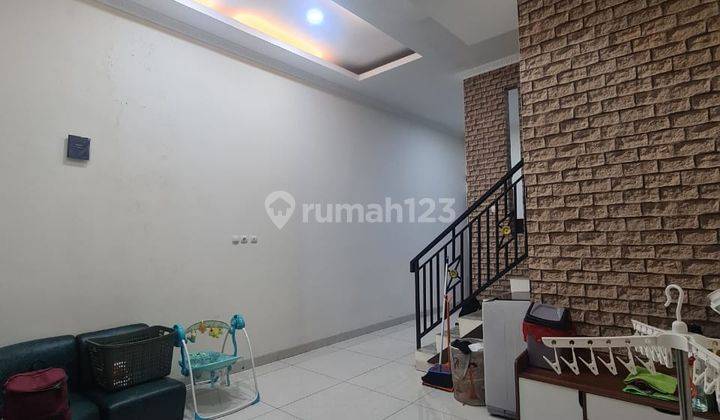 Rumah cantik di poris indah 2 Lantai SHM Bagus luas 68m2 tangerang  2