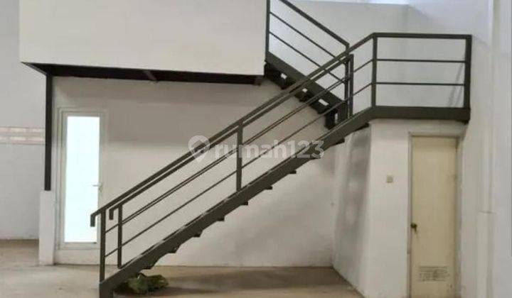 GUDANG LAKSANA 2 lantai  kawasan pergudangan dan industri UK 15X25 ADA OFFICE MASUK KONTENER 40" 3