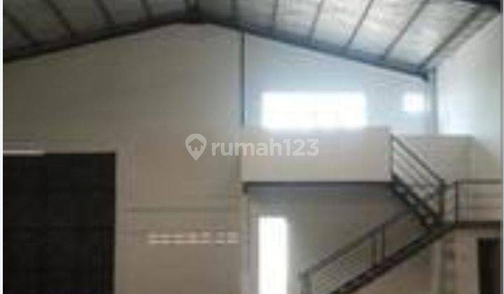 GUDANG LAKSANA 2 lantai  kawasan pergudangan dan industri UK 15X25 ADA OFFICE MASUK KONTENER 40" 4