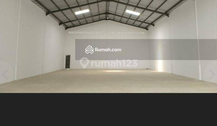 GUDANG LAKSANA 2 lantai  kawasan pergudangan dan industri UK 15X25 ADA OFFICE MASUK KONTENER 40" 12