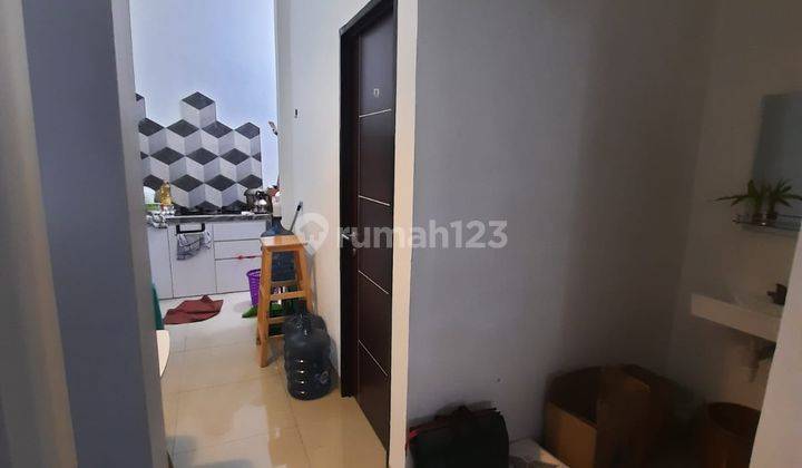 Rumah di kresek indah uk 4x15 2 Lantai SHM Bagus terawat jakarta barat  2