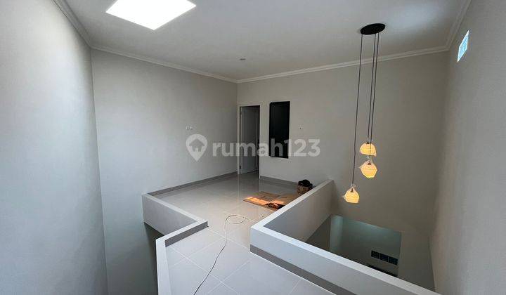 Asli bagus Rumah 2 Lantai SHM Baru luas 90m2 poris indah tangerang  2