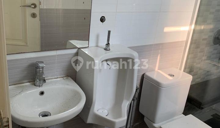 Rumah Cantik Rapi Terawat Green Lake City West Europe Full Furnish 8x15m2  2