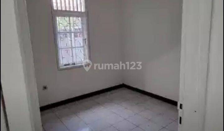 Disewakan Rumah Taman Meruya Ilir Lt 120m2 Jakarta Barat 1