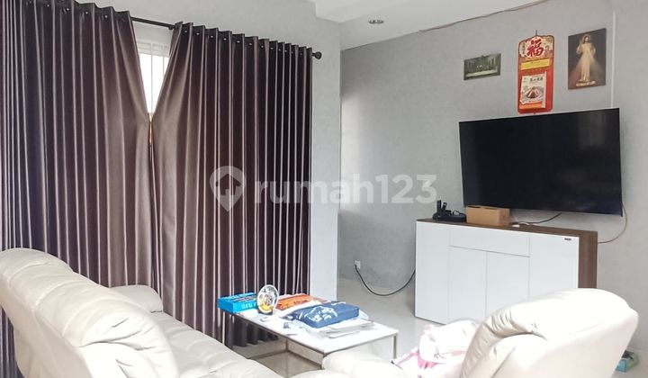 Rumah Cantik SHM The Riviera Puri Full Furnish Lt 8X15m2 Jakarta Barat Rumah Cantik SHM The Riviera Puri Full Furnish Lt 8X15m2 Jakarta Barat