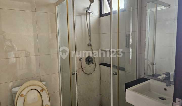 Dijual Rumah Green Lake City Asia Luas 6x18m2 Jakarta Barat 2